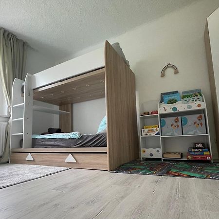 Neu Familienfreundliche Fewo In Seennaehe Im Leipziger Sueden Markkleeberg Exterior photo
